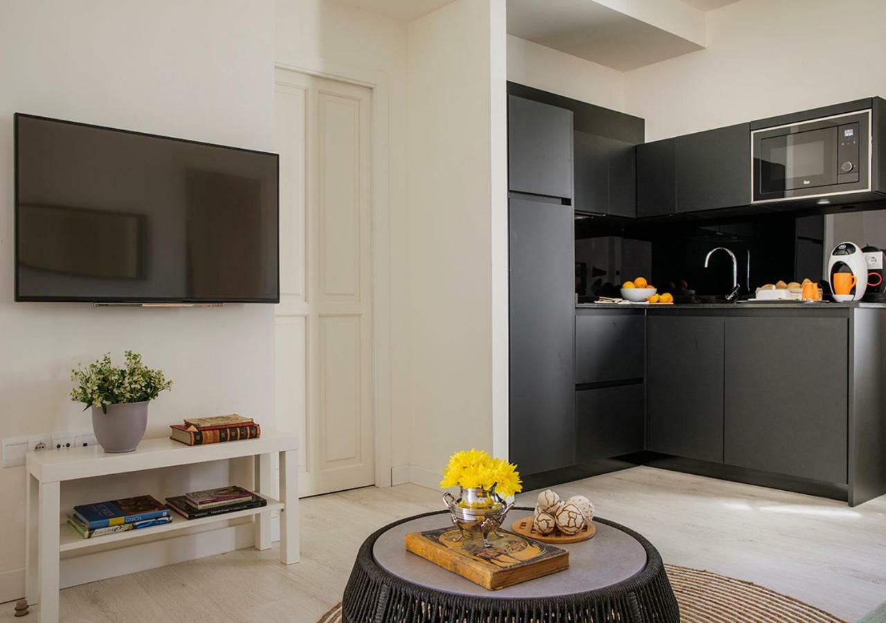 Santa Paula Pool & Luxury Appartement *